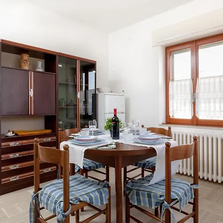 Casa Vacanze Nelle Colline Marchigiane *