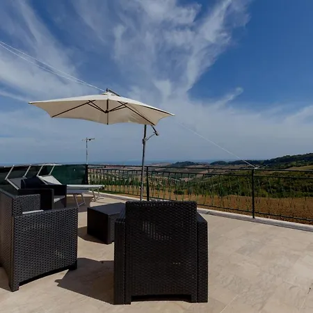Casa Vacanze Nelle Colline Marchigiane Dom wakacyjny